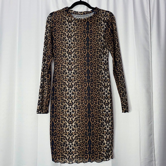 BRAND NEW! NEVER WORN! Matte Collection Leopard Mesh Cover Up Size: XL - Picture 3 of 3